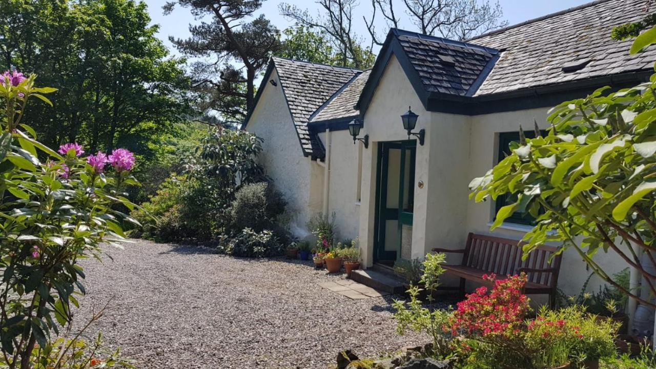 The Old Cottage Arduaine Exterior foto